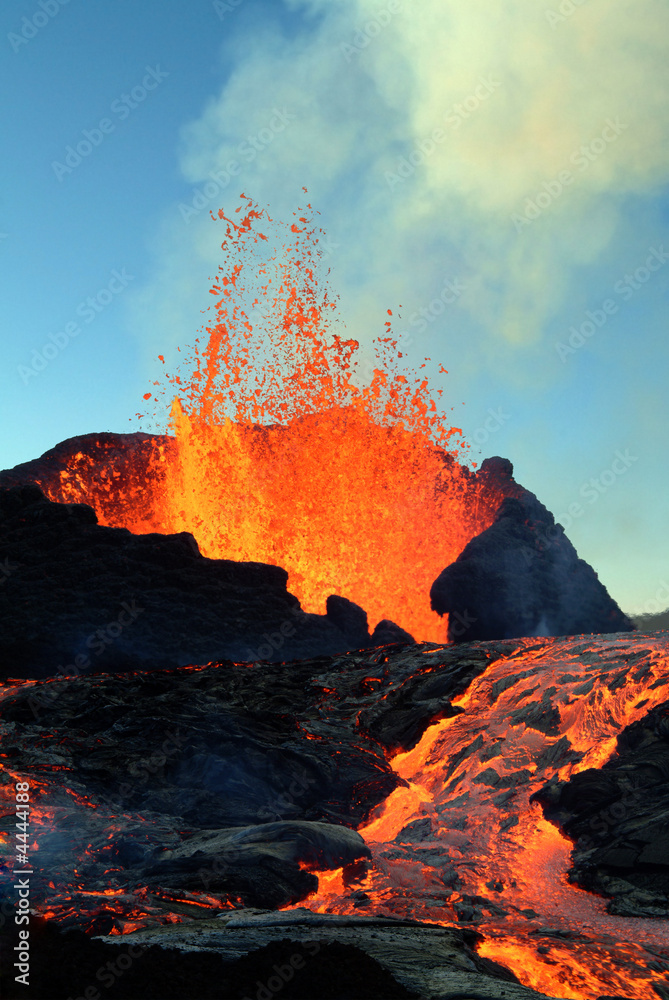 éruption volcanique