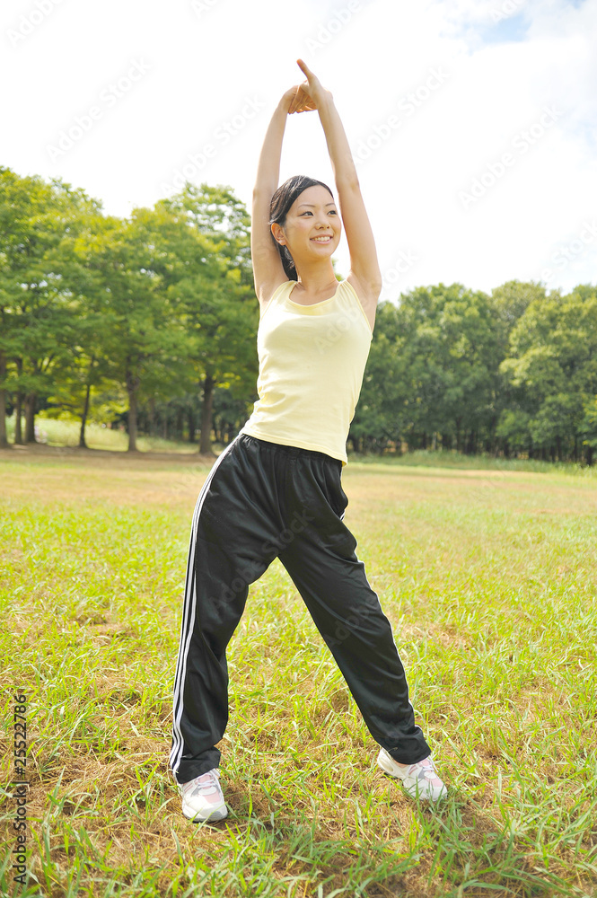 ストレッチ　女性