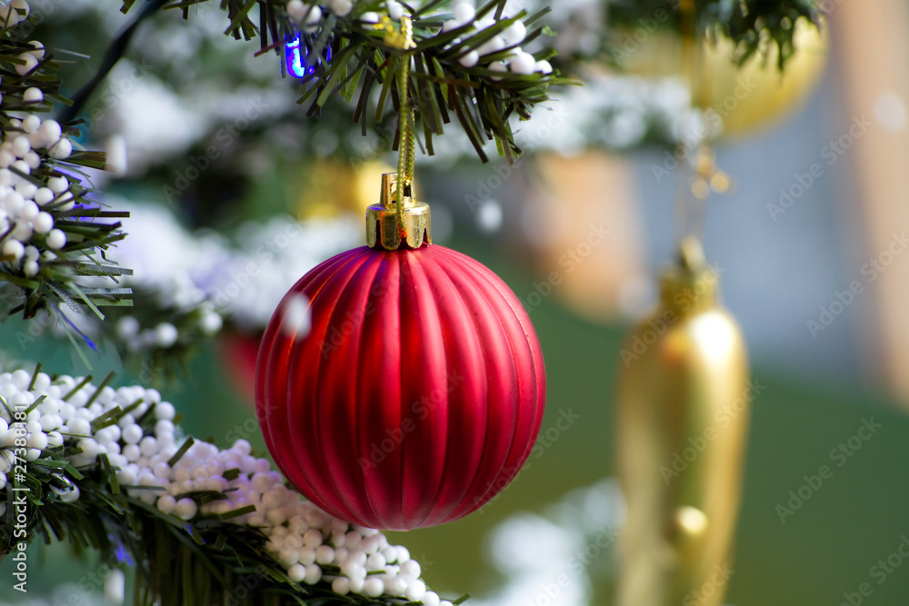 Beautiful christmas tree with snowy background