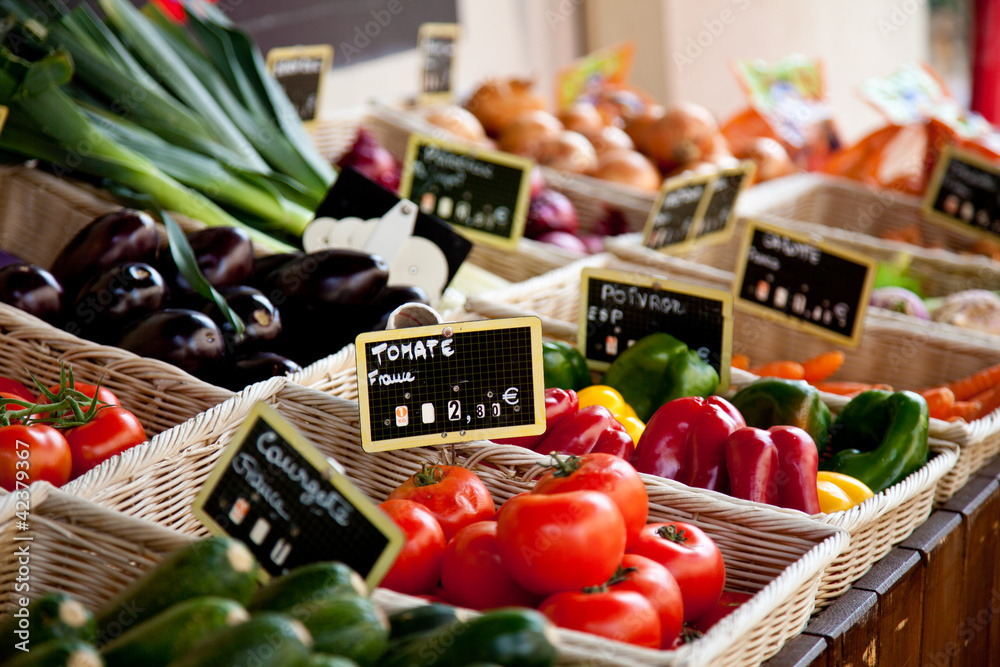 Gemüsestand auf provenzalischem Markt