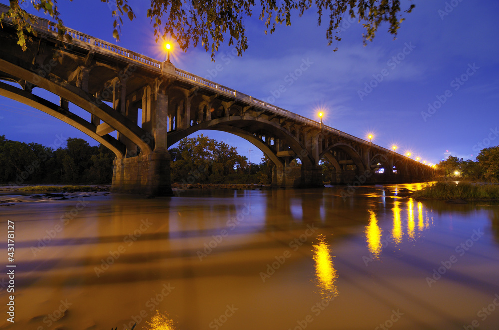 Gervais Street Bridge