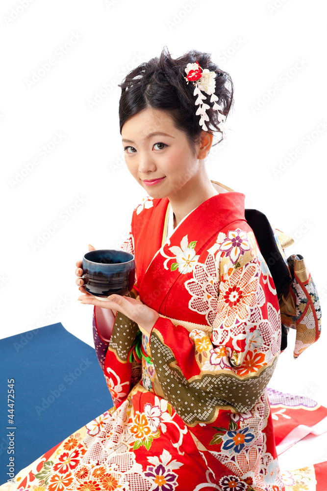 日本和服女人喝日本茶