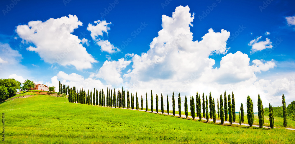 Tuscany landscape with farm house in Val dOrcia, Italy