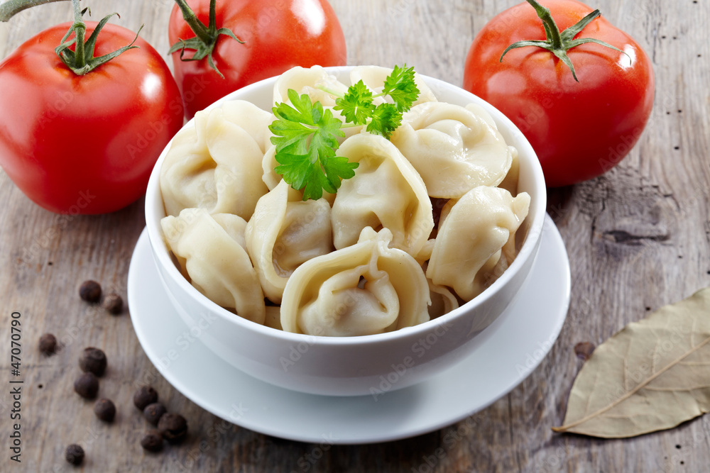 dumplings russian pelmeni