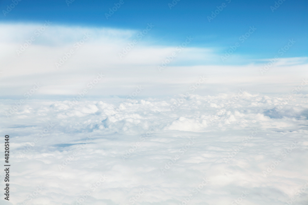 雲の上の空