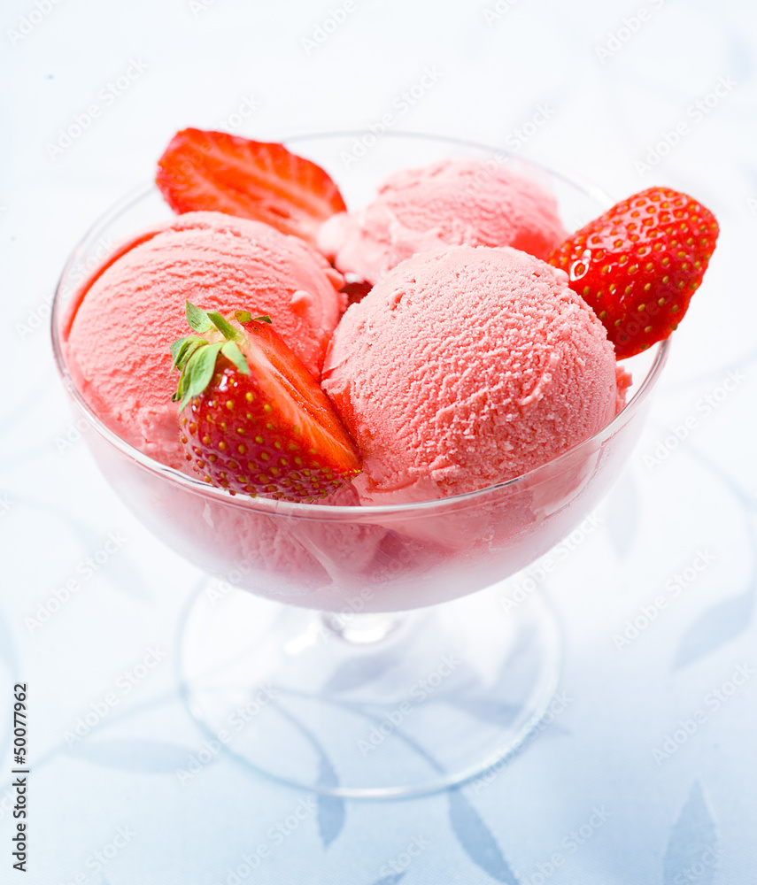 strawberry ice cream