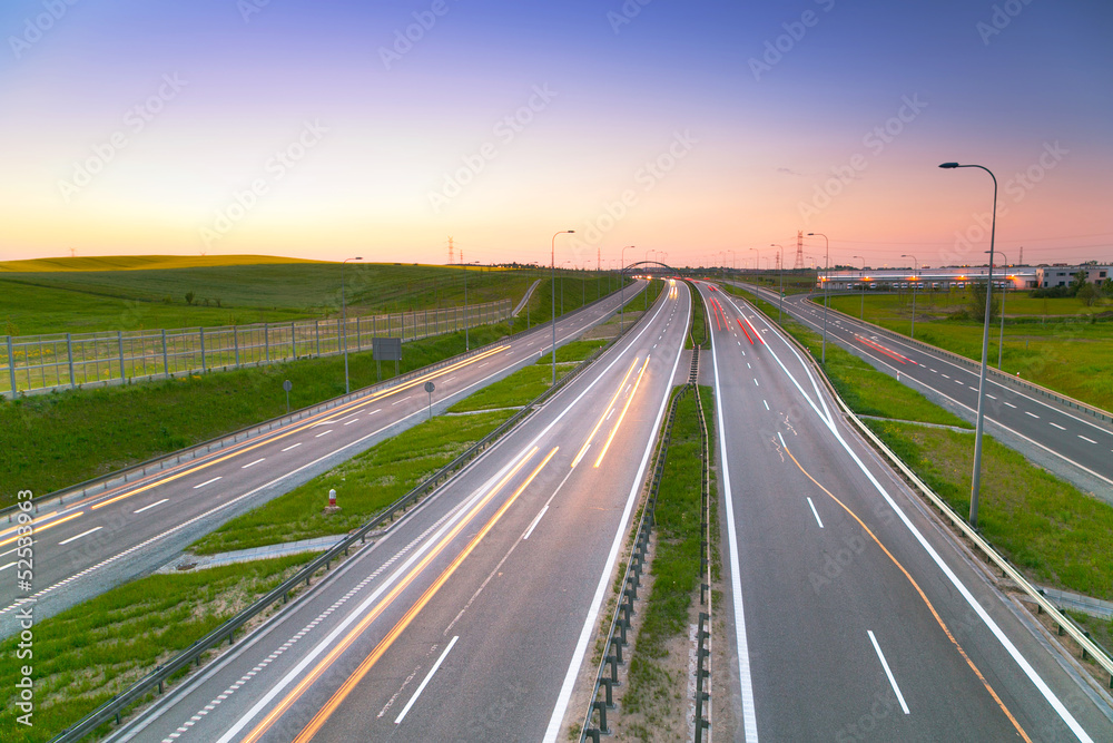 波兰黄昏三城绕行道路