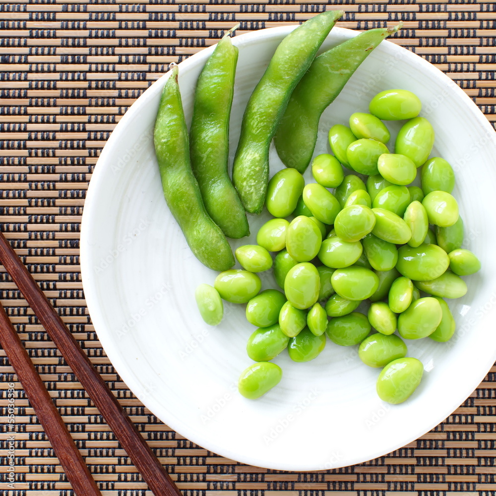 edamame nibbles, boiled green soy beans, japanese food