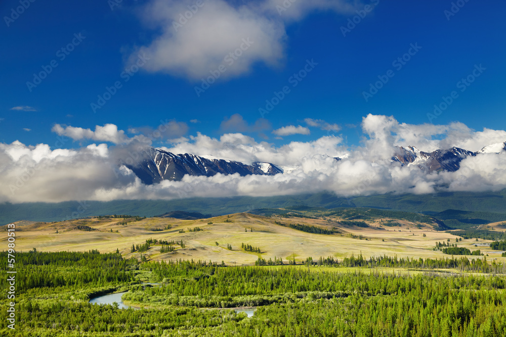 山地全景