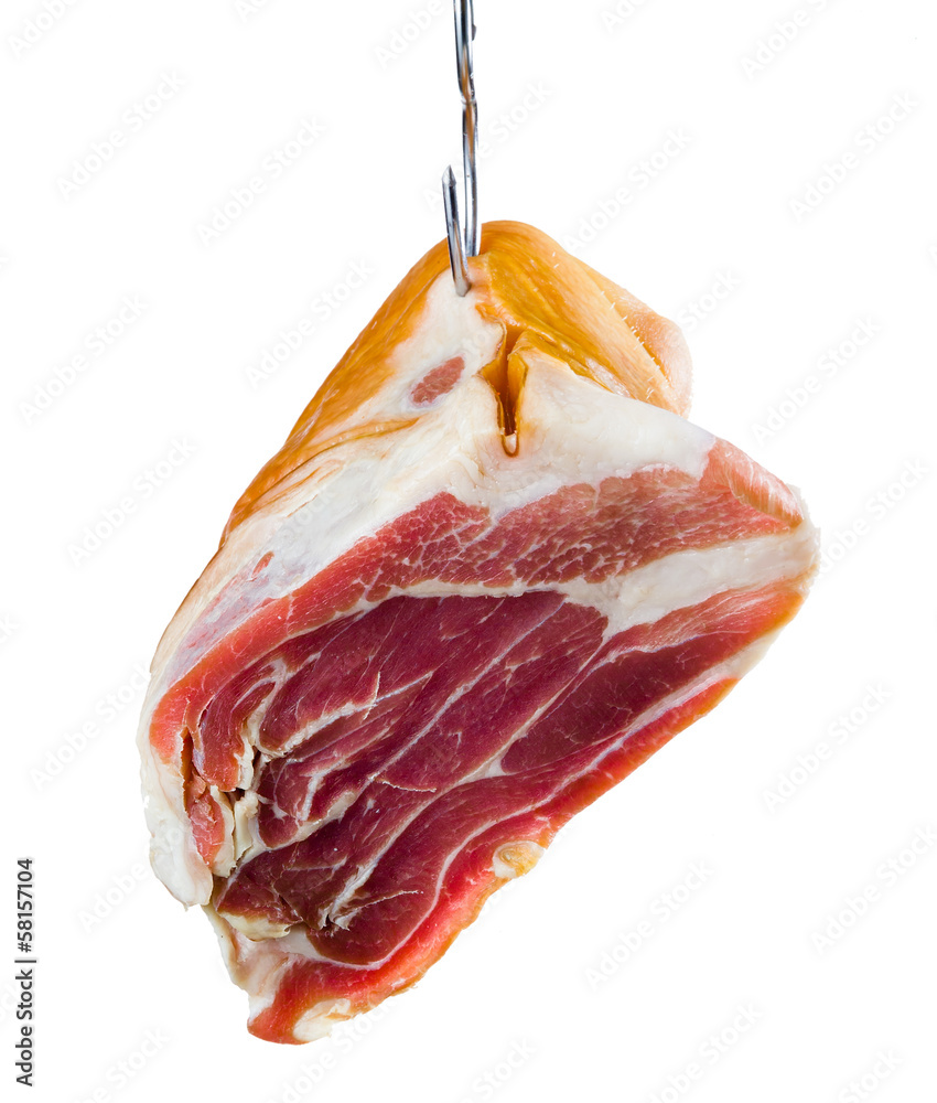 Jamon。肉挂在钩子上。隔离