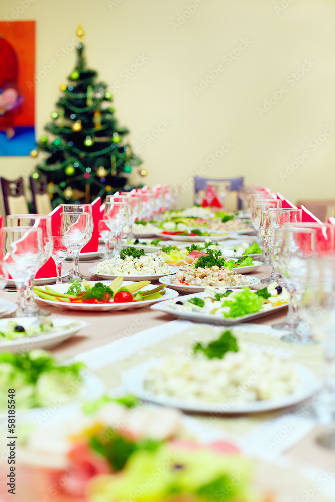 christmas table setting