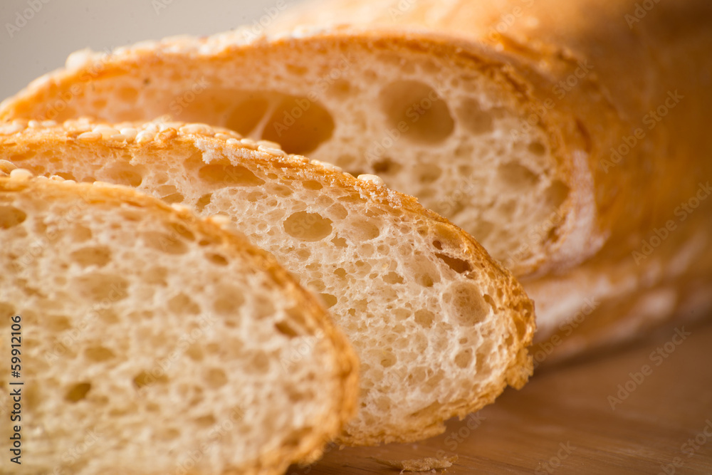 sliced ​​bread with cereals