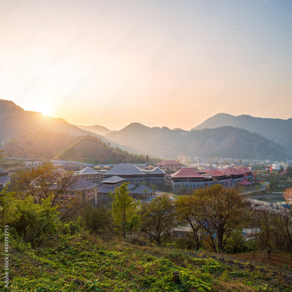 村庄的秋天景观