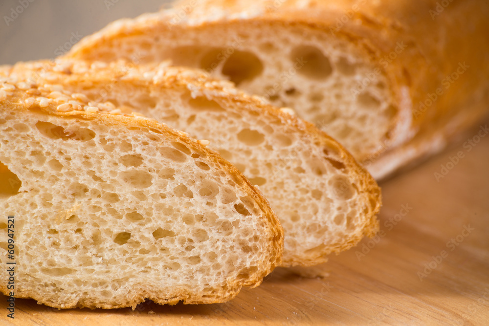 sliced ​​bread with cereals