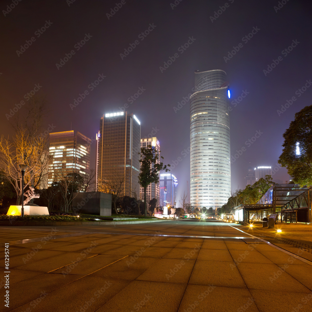 现代建筑的夜景