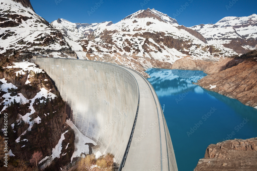 Panorama of lac de Emosson