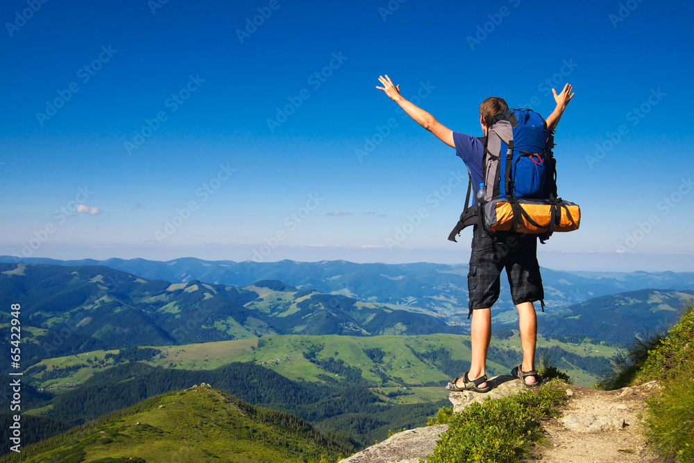 登山旅游。积极的生活理念