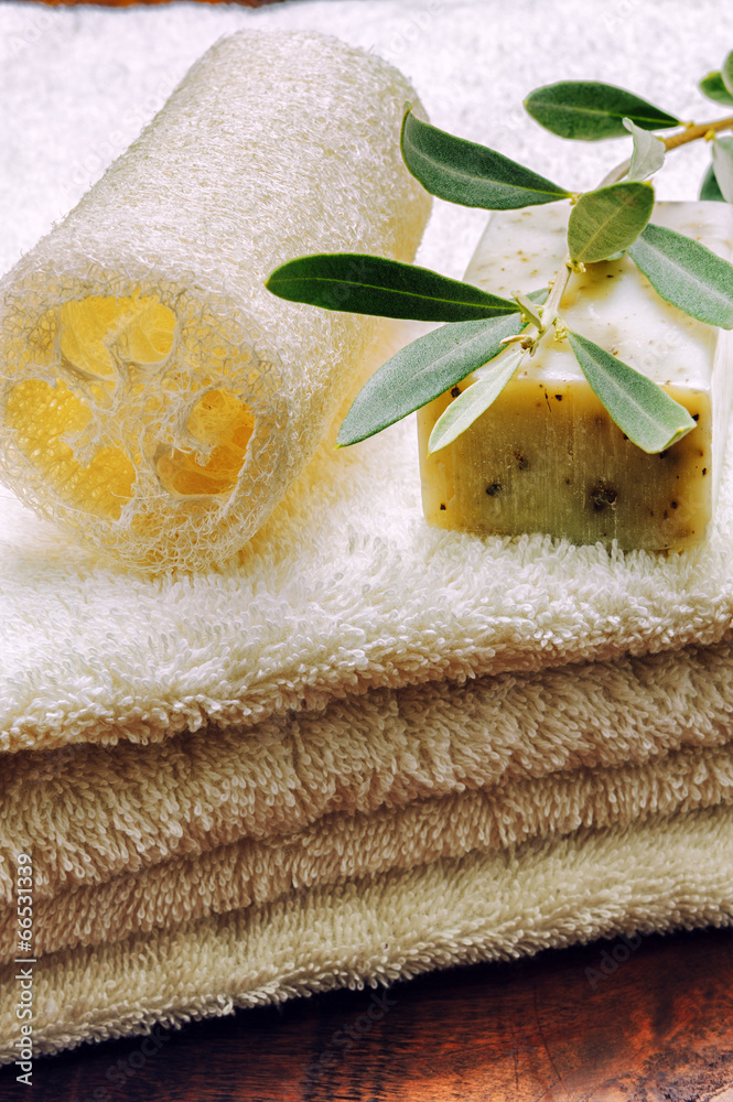 Setting with natural olive soap