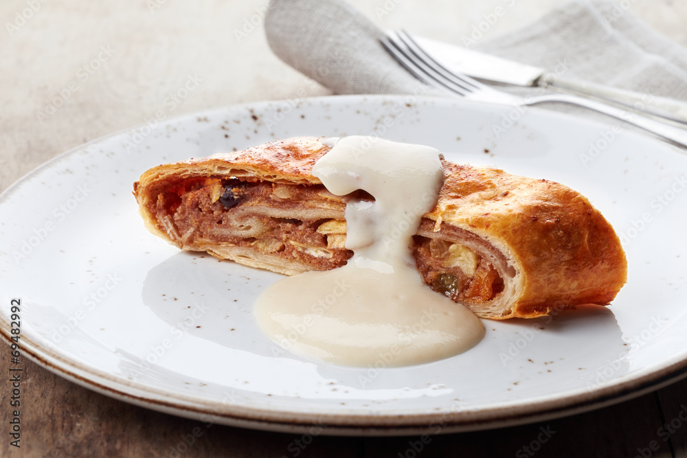 apple strudel