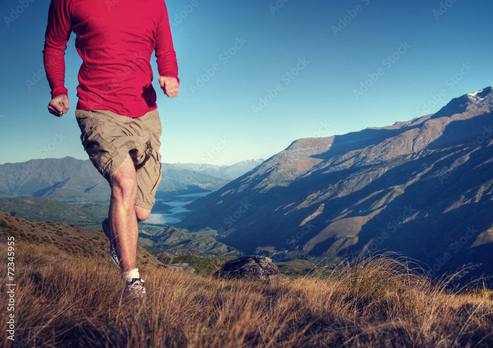 男子登山运动健康概念