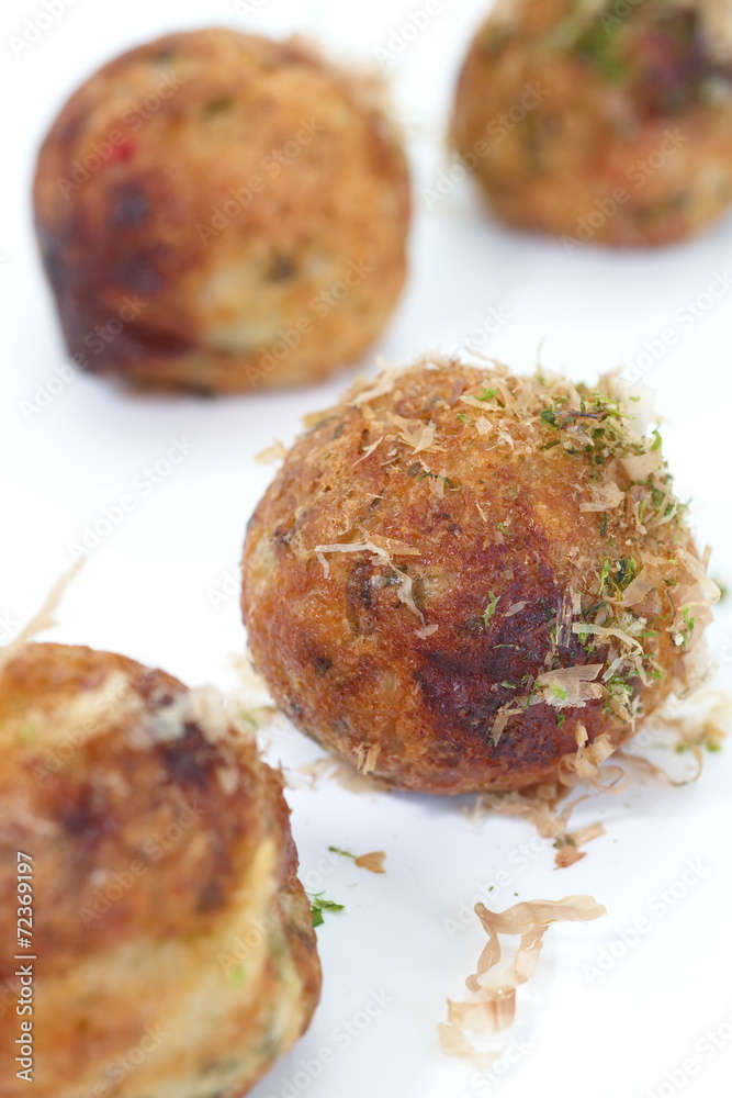 Takoyaki，球形日本小吃