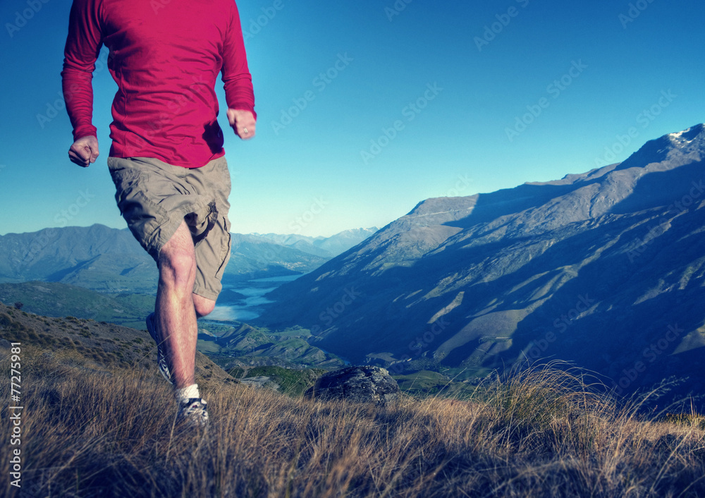 男子登山运动健康概念