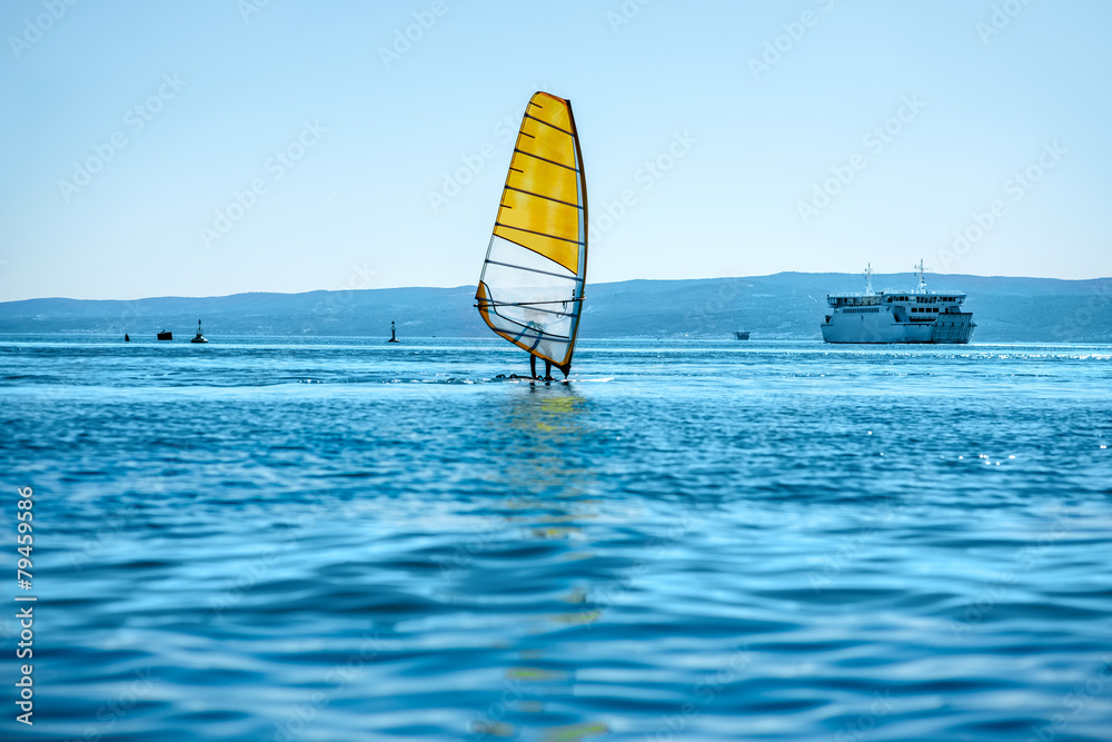 风帆冲浪