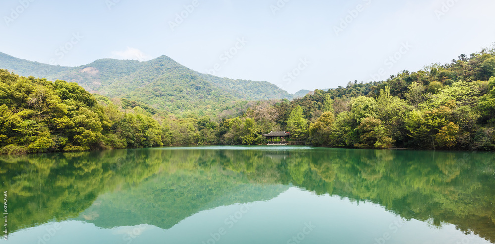 beautiful natural scenery in hangzhou