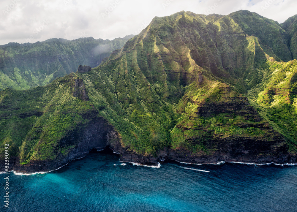 kauai napali海岸鸟瞰图