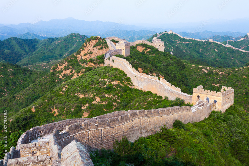 Great wall under sunshine during sunset