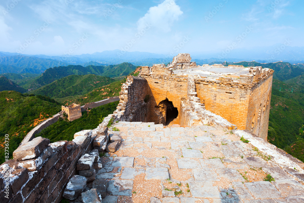 Great wall under sunshine during sunset