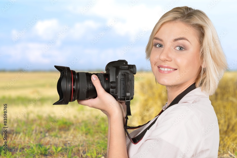 Photographer, journalist, face.