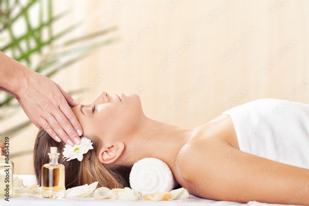 Spa Treatment, Massaging, Health Spa.