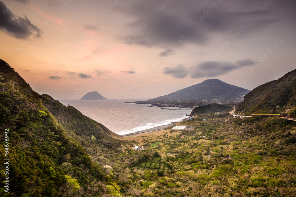 八重岛海岸天际线