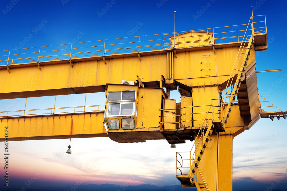 Bridge crane