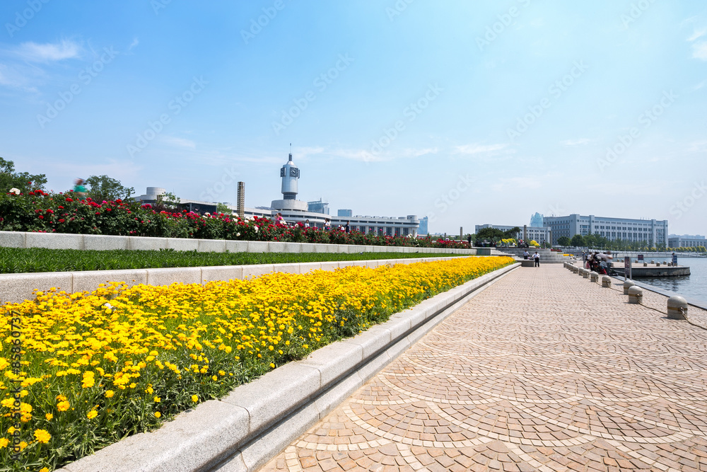 城市水泥地面建筑