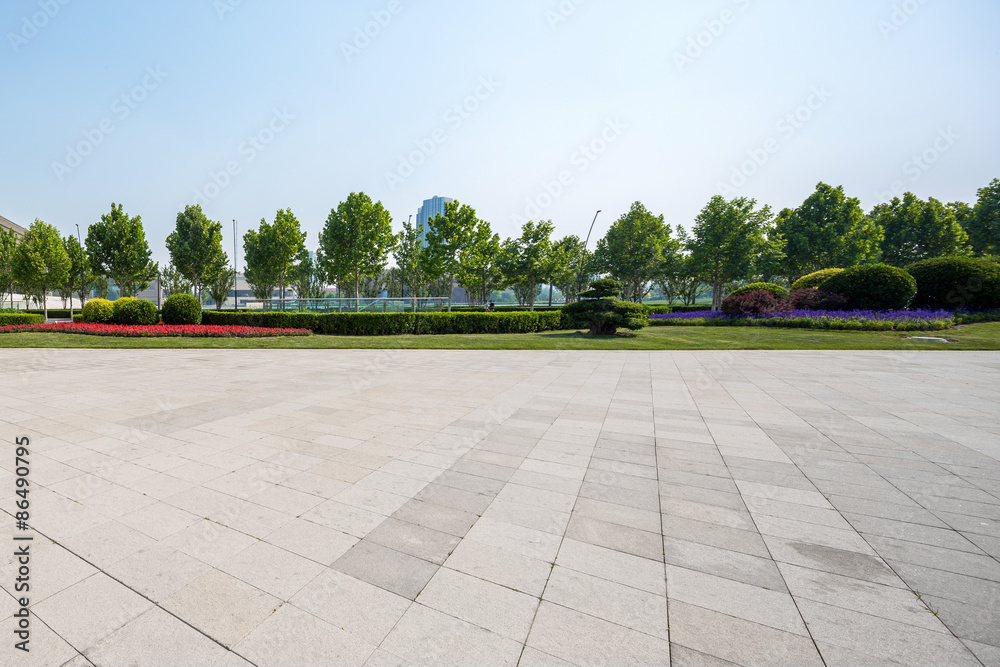 public square with empty road floor in downtown