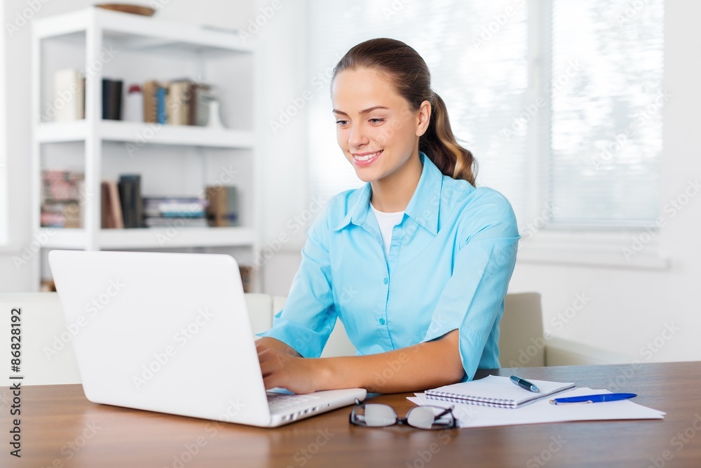 Laptop, people, woman.