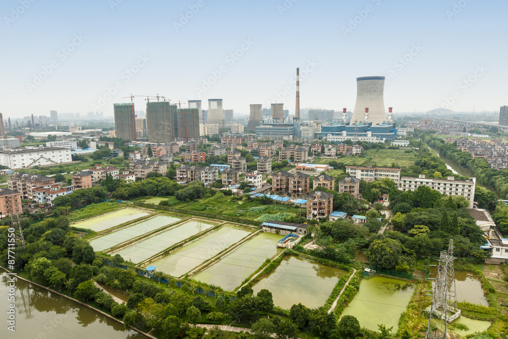 住宅区发电厂鸟瞰图