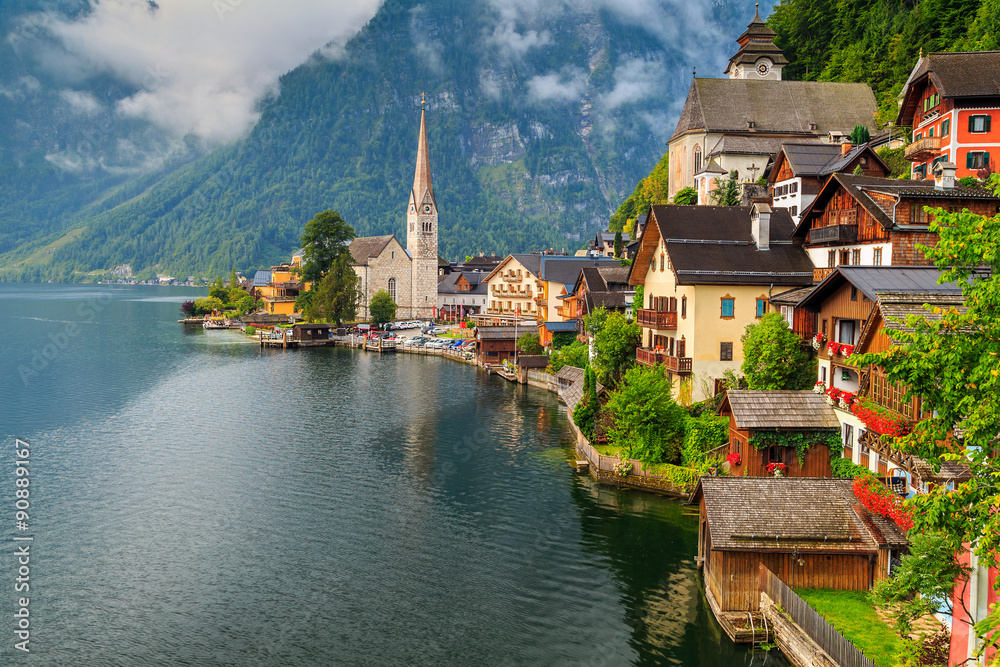 Beautiful historic village with alpine lake,Hallstatt,Salzkammergut region,Austria