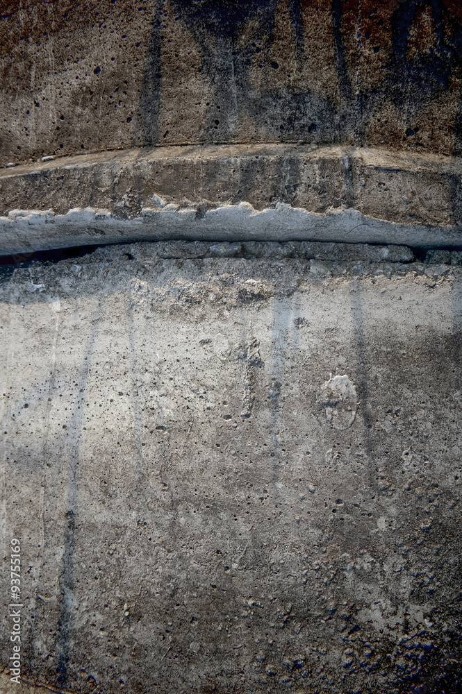 closed up concrete tube