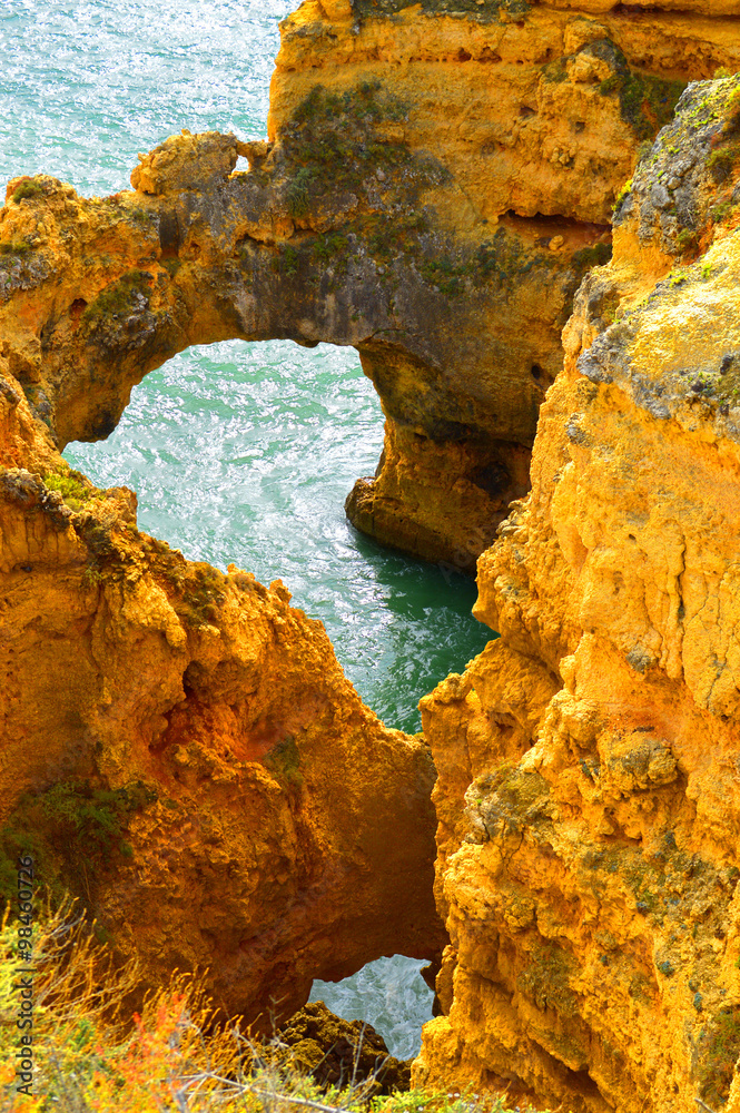 Ponta Da Piedade壮观的岩层