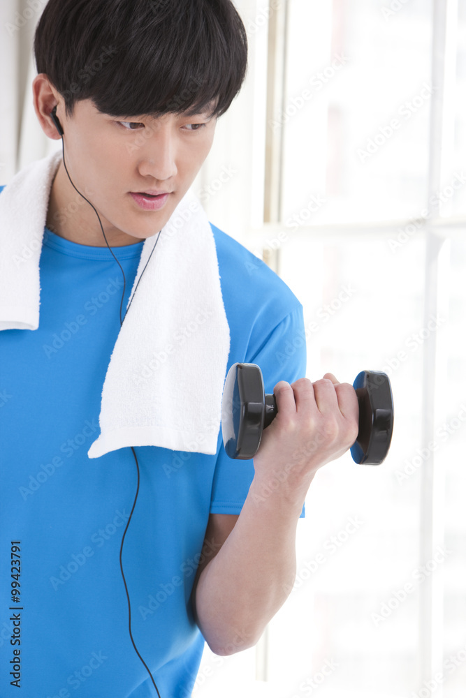 Young man doing work-out