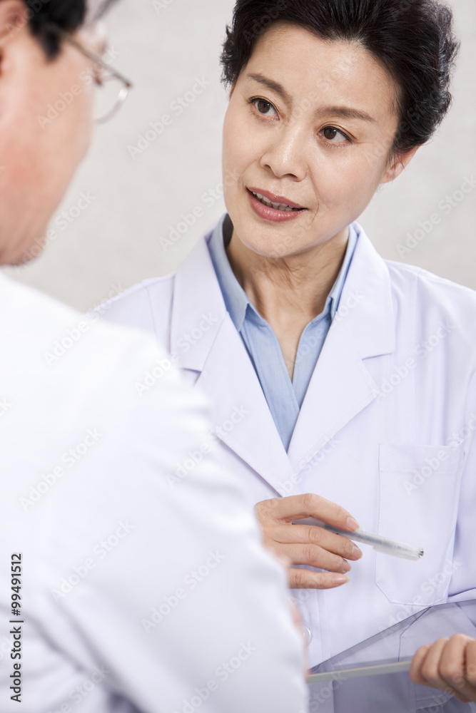 Doctors in discussion