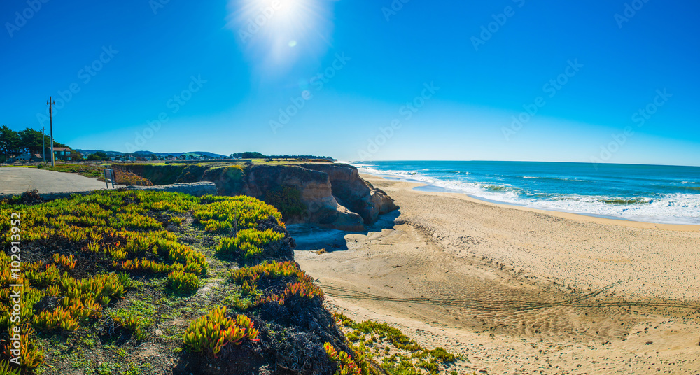 panoramic view of route 1 on the pacific coast California