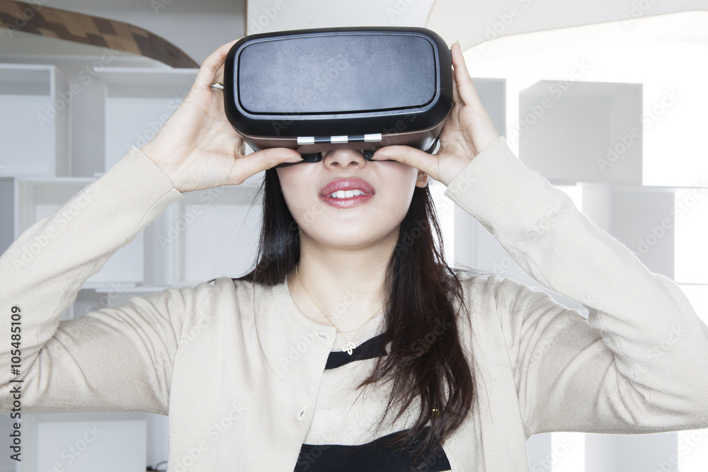 Women playing in the virtual reality of the game