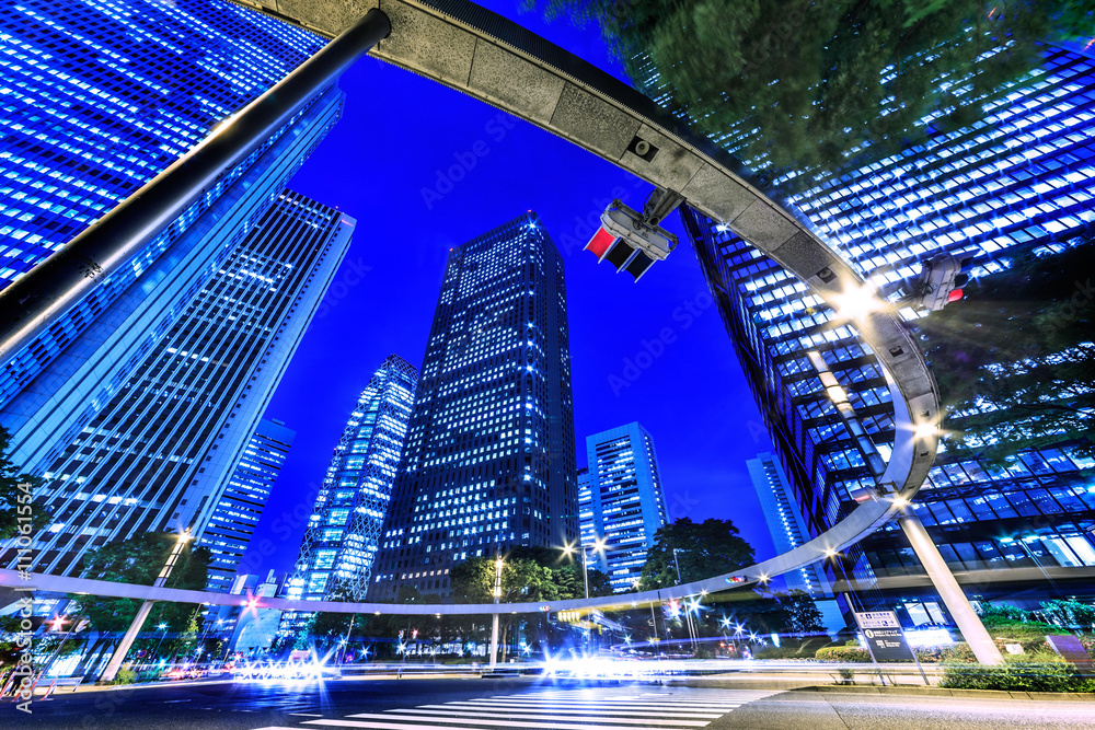 新宿高層ビルの夜景