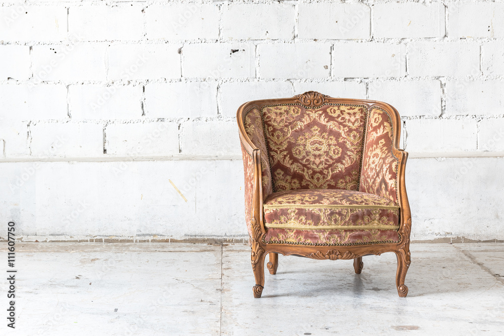 classic chair style in vintage room