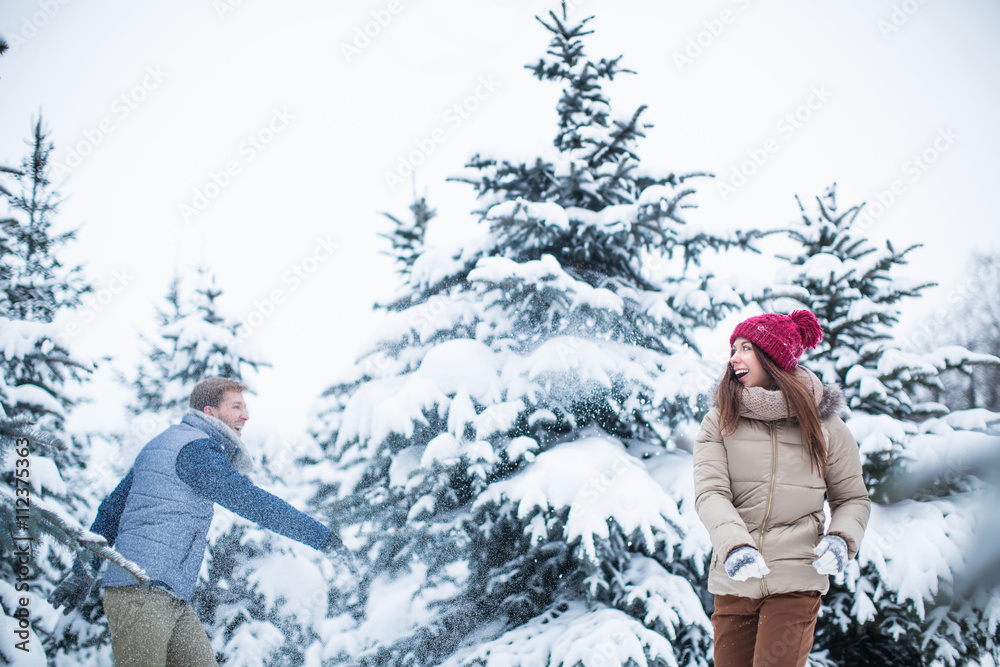 Playing couple