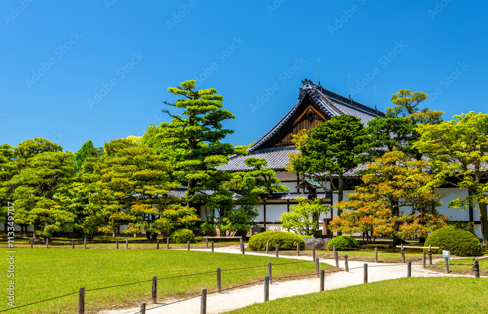 京都二条城堡的庭院